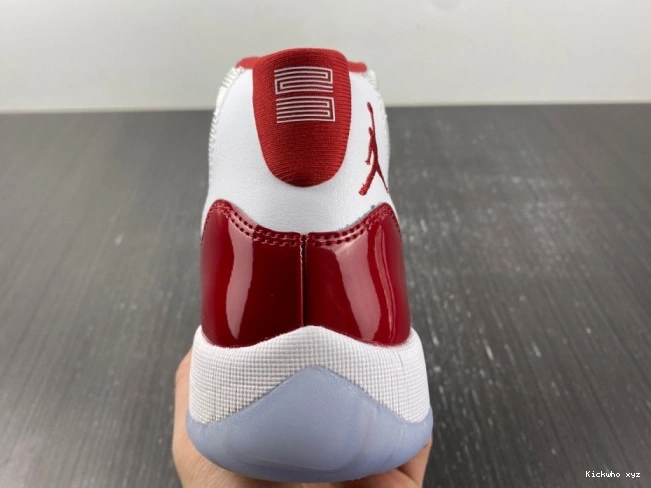 CT8012-116 11 Retro Air 'CHERRY' Jordan 0802
